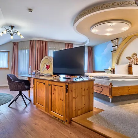 Ξενοδοχείο Kristall- & Vitalhotel Bergknappenhof