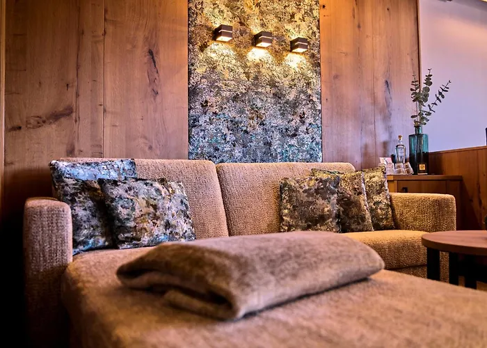 Kristall- & Vitalhotel Bergknappenhof 4*