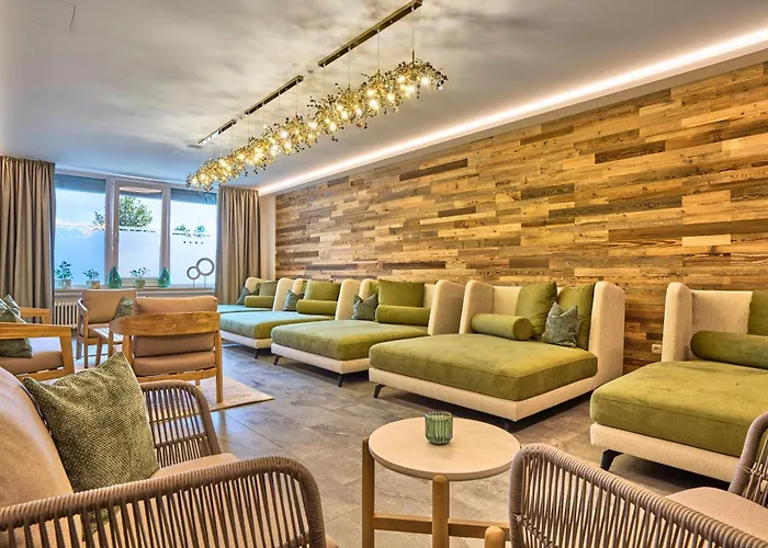 Hotel Kristall- & Vitalhotel Bergknappenhof 4*