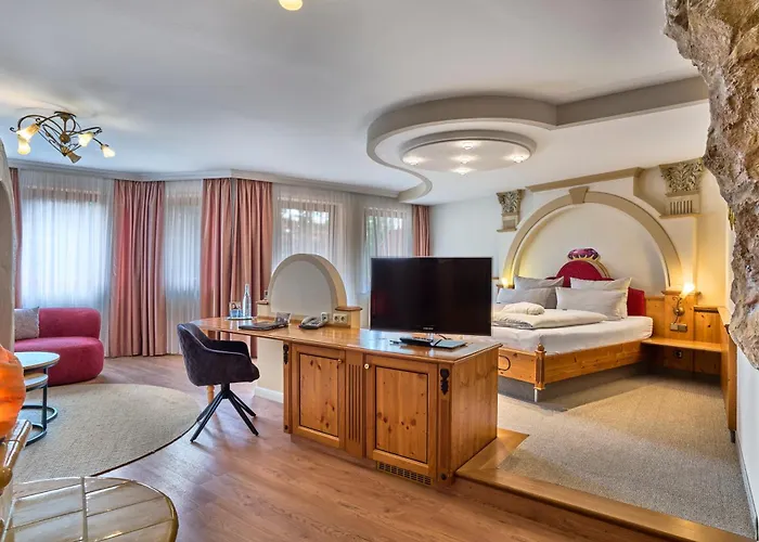 Kristall- & Vitalhotel Bergknappenhof Hotel 4*