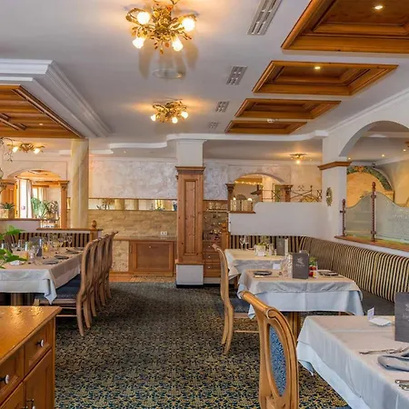 Hotel Kristall- & Vitalhotel Bergknappenhof 4*