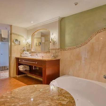 Kristall- & Vitalhotel Bergknappenhof