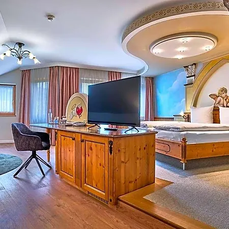 酒店 Kristall- & Vitalhotel Bergknappenhof 博登迈斯